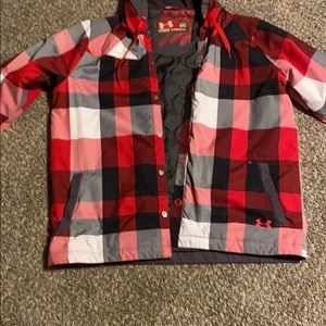 Under armour jacket in great shape size 2xl